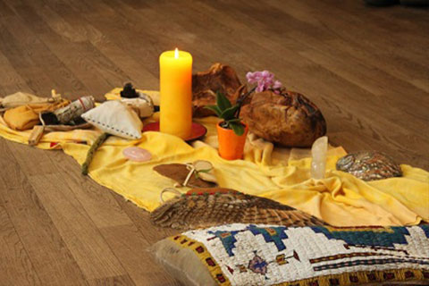Hopi Indianer Kurs - Weisheiten für Herzensbeziehungen die heilige Mitte Hopi Indianer Kurs - Weisheiten für Herzensbeziehungen die heilige Mitte