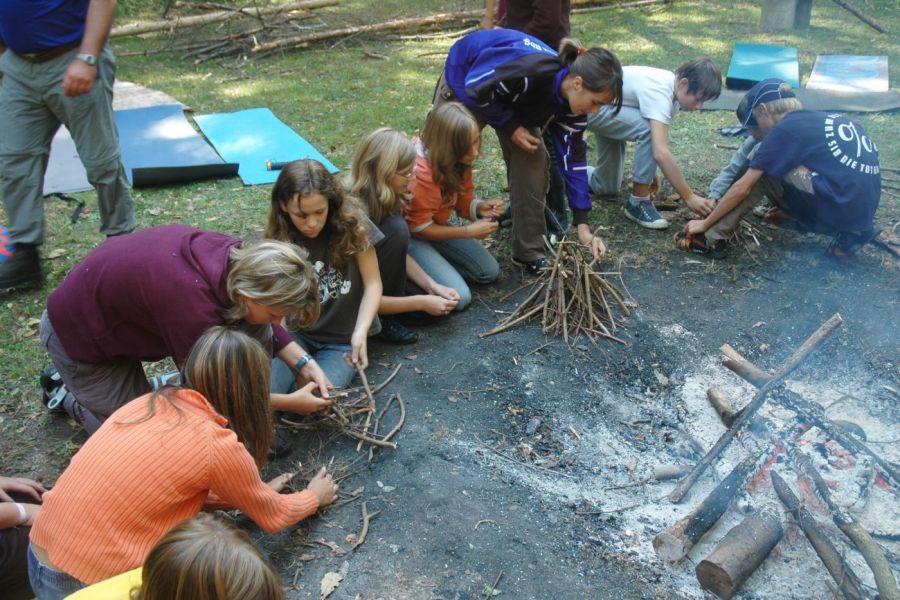 Naturpädagogik Jahresbegleitung für Klassen in Bayern - Jetzt buchen