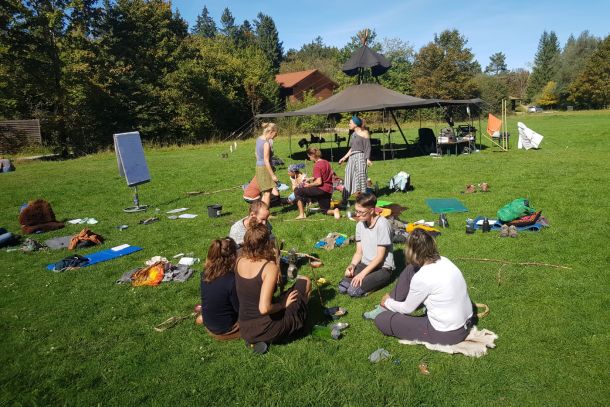 Kräuter und Heilpflanzen Ausbildung – Lehrer - Jetzt buchen