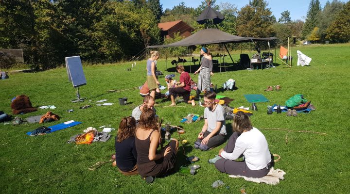 Kräuter und Heilpflanzen Ausbildung – Lehrer - Jetzt buchen