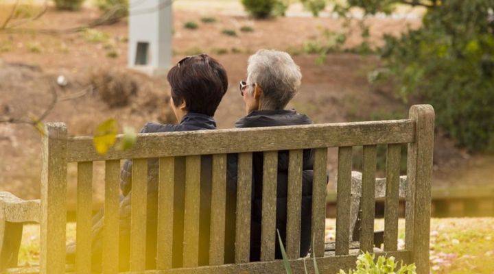 Älteste und Ihre Bedeutung für die Gesellschaft